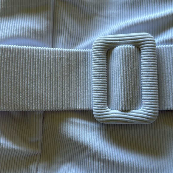 Beach Riot Sydney Belted One-Piece Swimsuit, White, MEDIUM, $168 - Picture 7 of 11